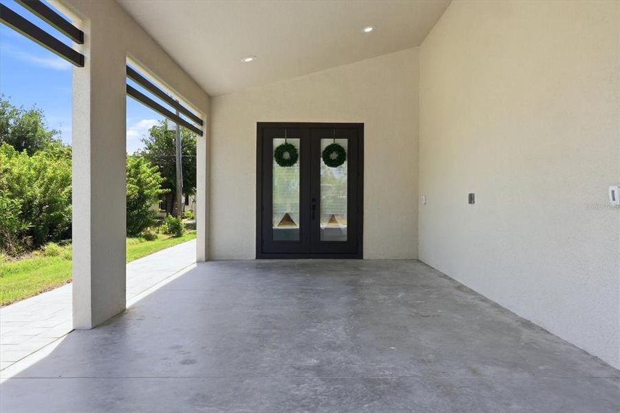 Exterior details and patio area of a home in , Port Charlotte (Image 26). Exterior details and patio area of a home in , Port Charlotte (Image 26).