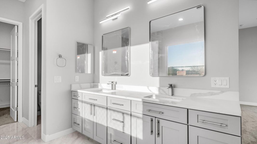 32790 N 213th Ave (15) 32790 N 213th Ave (15)