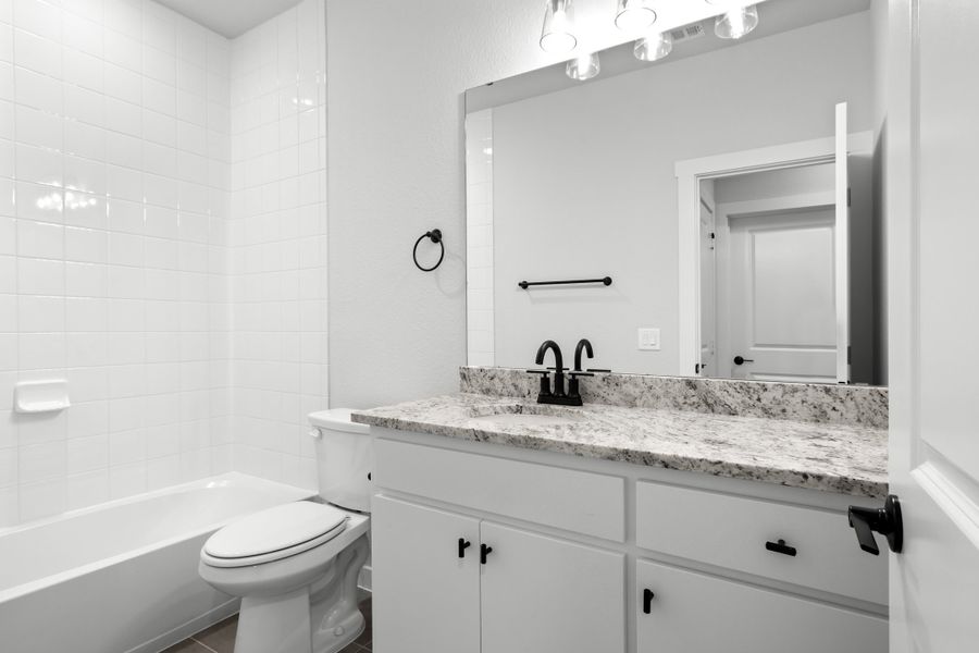 Furnished interior view inside a new home in Ten Mile Creek, Celina (Image 33).