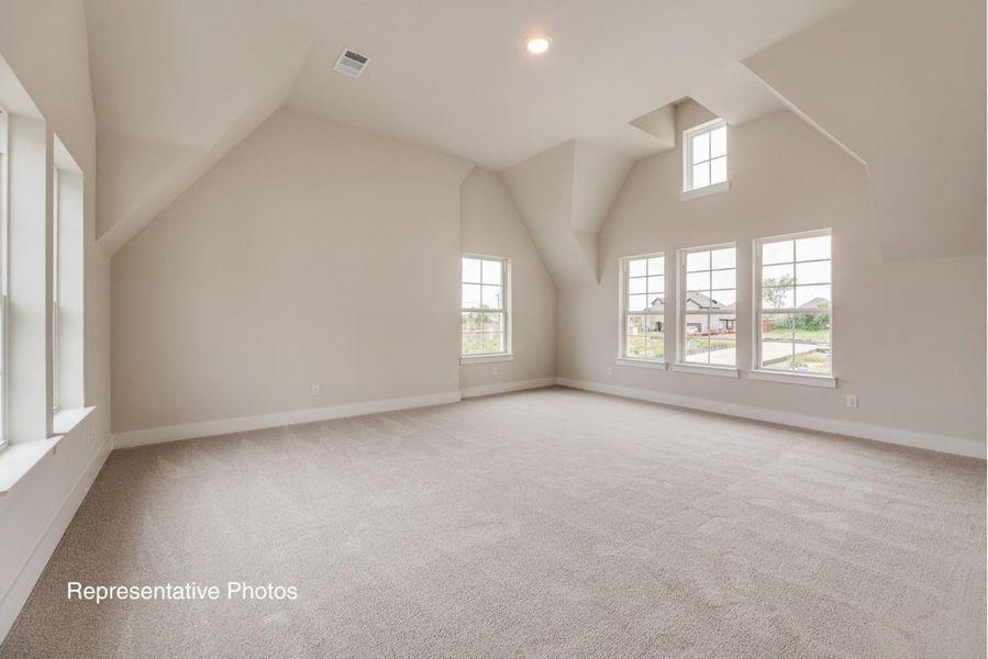 Representative unfurnished interior of a home built from the Grandview by Grand Homes in Grand Estates of Anna, Anna (Image 21).