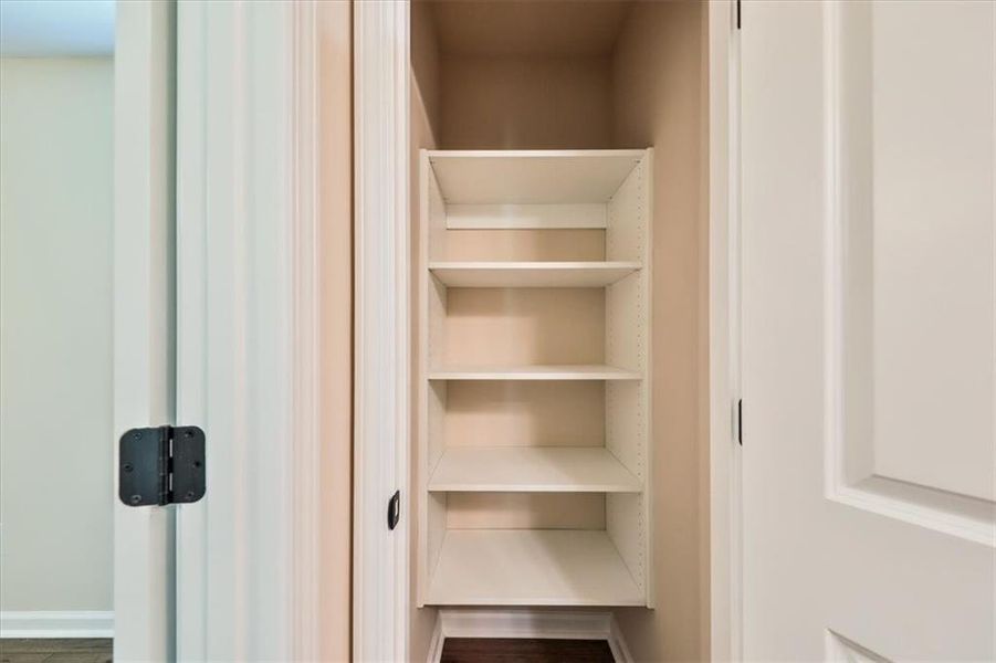 Close-up of interior finishes inside a home in , Rockmart (Image 15).