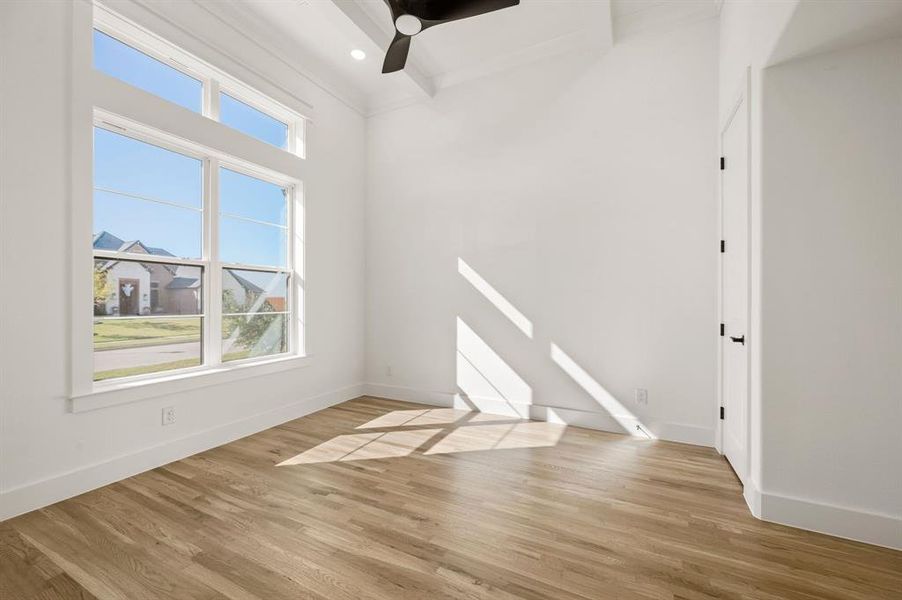 Spacious, unfurnished interior of a new home in NorthGlen, Haslet (Image 30).