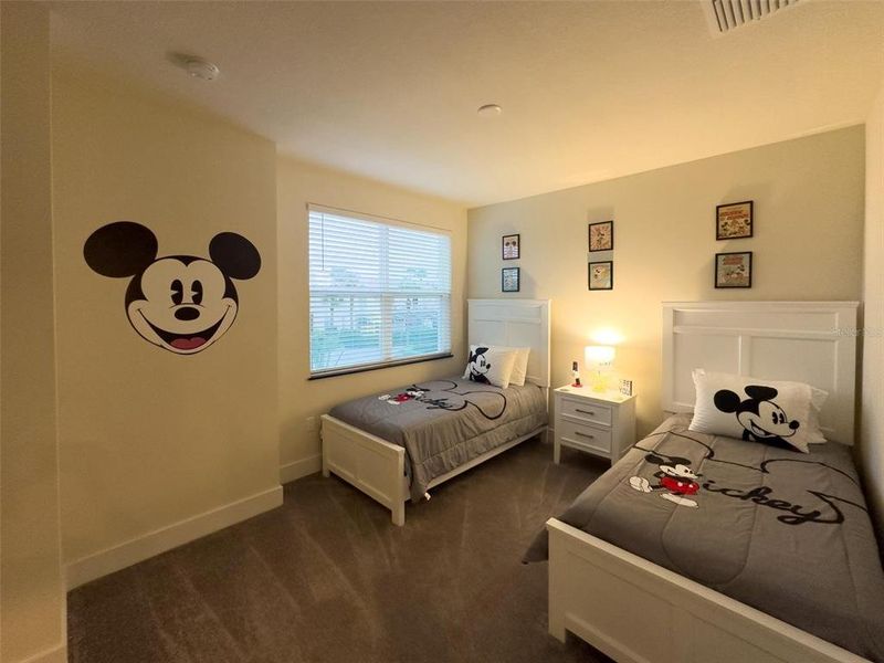 Furnished interior view inside a new home in , Clermont (Image 6).