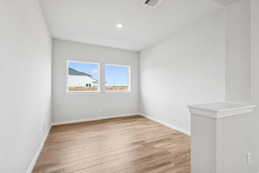 Spacious, unfurnished interior of a new home in The Grand Prairie 50’, Hockley (Image 17). Spacious, unfurnished interior of a new home in The Grand Prairie 50’, Hockley (Image 17).