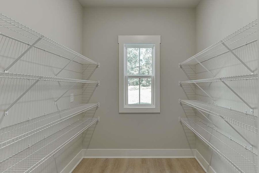Spacious, unfurnished interior of a new home in , Jefferson (Image 15).
