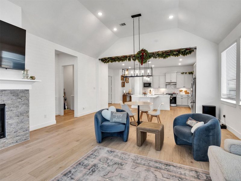 Furnished interior view inside a new home in Cherrywood Estates, Tomball (Image 27). Furnished interior view inside a new home in Cherrywood Estates, Tomball (Image 27).