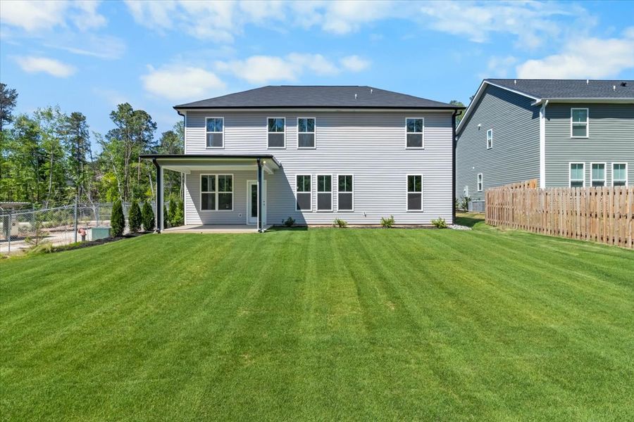 Backyard & Covered Patio | 823 Elsie Drive, Outdoor Living in Windsor