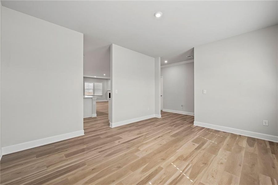 Spacious, unfurnished interior of a new home in Anderson Point, McDonough (Image 20).