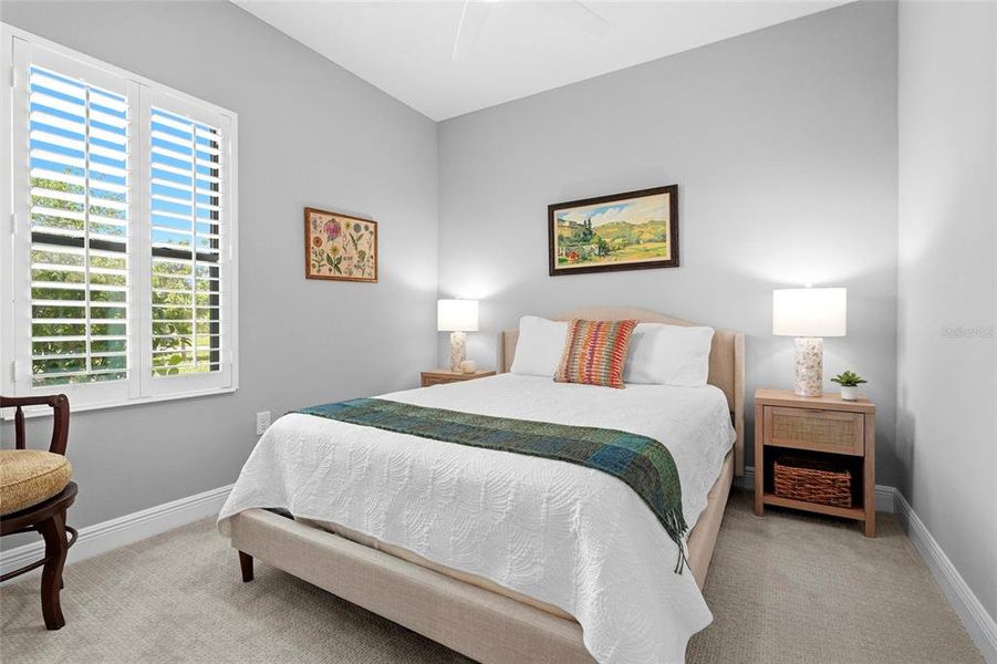 Furnished interior view inside a new home in , Sarasota (Image 43).