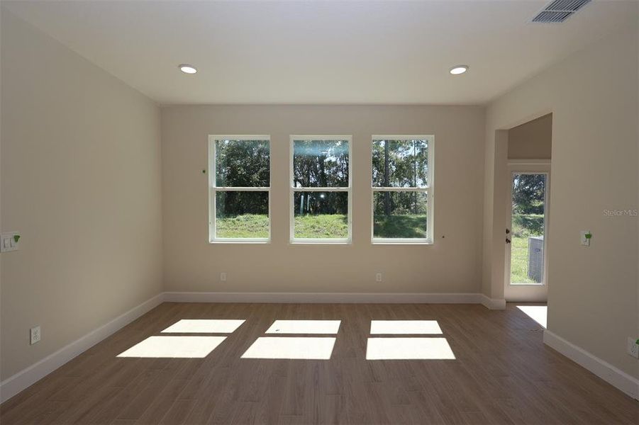 Spacious, unfurnished interior of a new home in Eden at Crossprairie, St. Cloud (Image 20). Spacious, unfurnished interior of a new home in Eden at Crossprairie, St. Cloud (Image 20).