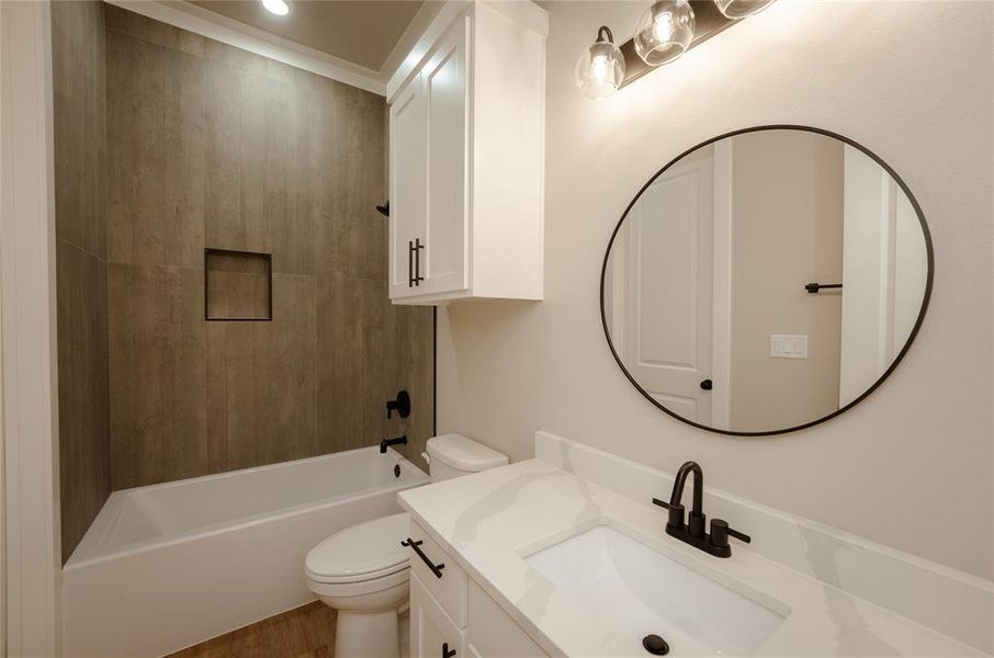 Furnished interior view inside a new home in , Tyler (Image 5).