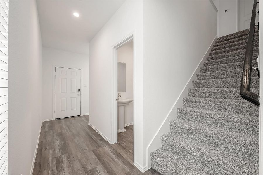 Spacious, unfurnished interior of a new home in Breckenridge Forest, Spring (Image 32).
