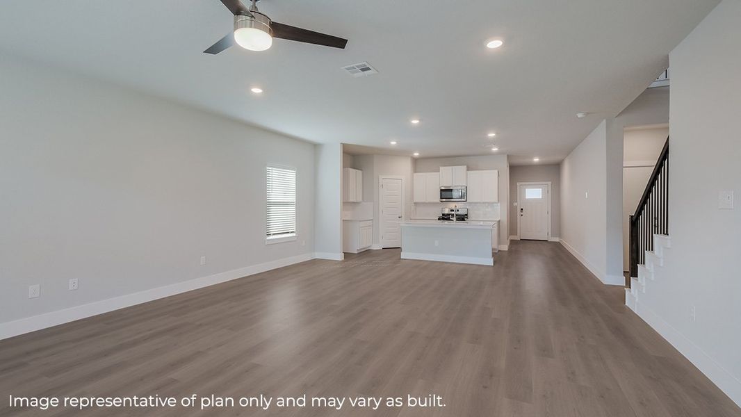 Representative unfurnished interior of a home built from the The Rosemont by D.R. Horton in Veranda, San Antonio (Image 15).