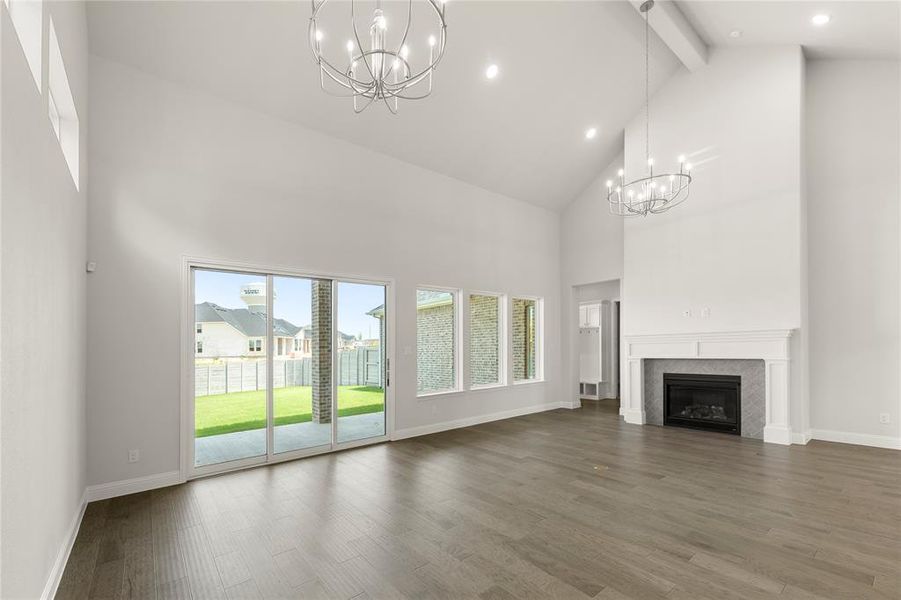 Spacious, unfurnished interior of a new home in Painted Tree Showcase, McKinney (Image 20).