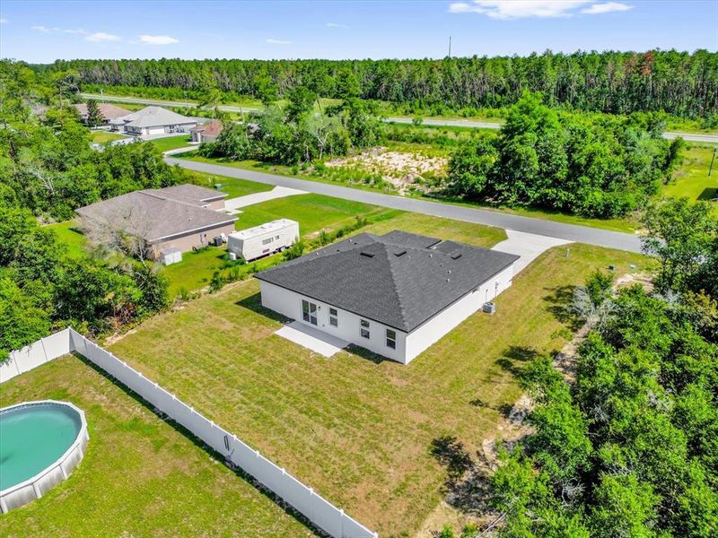 Exterior details and patio area of a home in , Ocala (Image 21).