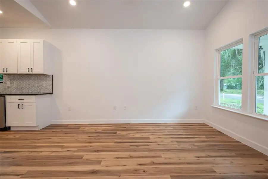 Spacious, unfurnished interior of a new home in , Gainesville (Image 13). Spacious, unfurnished interior of a new home in , Gainesville (Image 13).