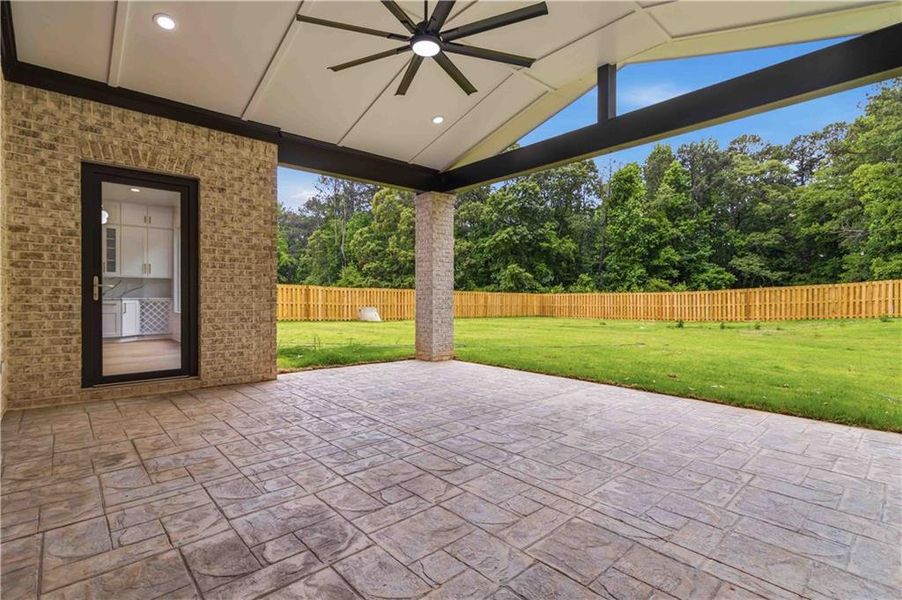 Exterior details and patio area of a home in , Lawrenceville (Image 4).