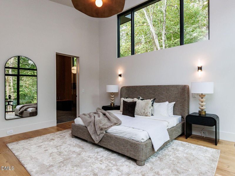 034-1280x960-primary-bedroom