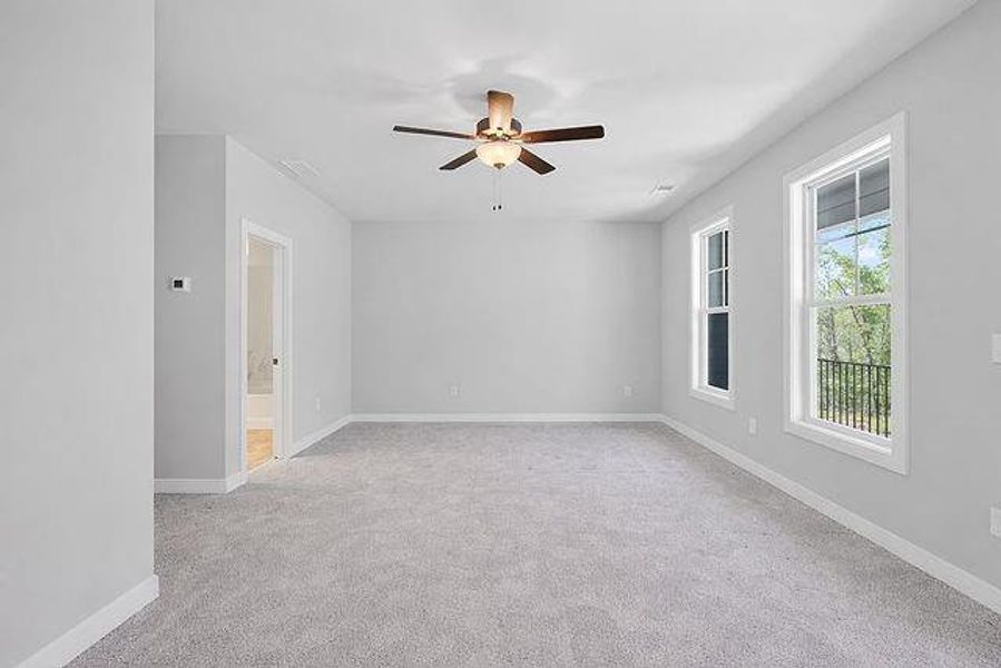 Spacious, unfurnished interior of a new home in The Park at Gainesville Township, Gainesville (Image 11).