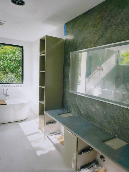 Image 28 of a home in . Image 28 of a home in .