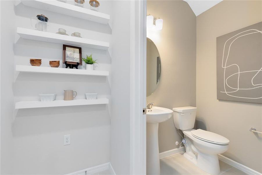 Furnished interior view inside a new home in Tohoqua, Kissimmee (Image 15).