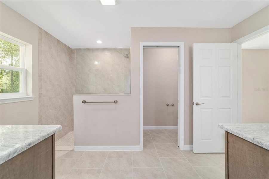 Image 23 of a home in .