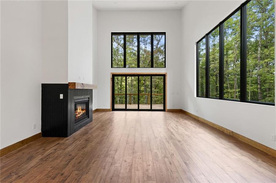 Spacious, unfurnished interior of a new home in , Mineral Bluff (Image 17).