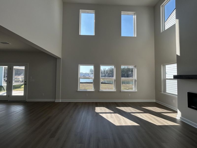Spacious, unfurnished interior of a new home in , Ravenel (Image 21).