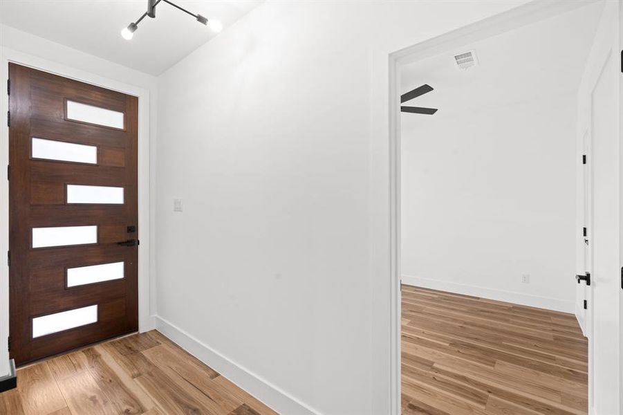 Spacious, unfurnished interior of a new home in , Dallas (Image 19). Spacious, unfurnished interior of a new home in , Dallas (Image 19).