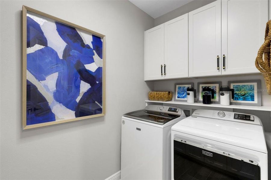 Furnished interior view inside a new home in , Bradenton (Image 52).