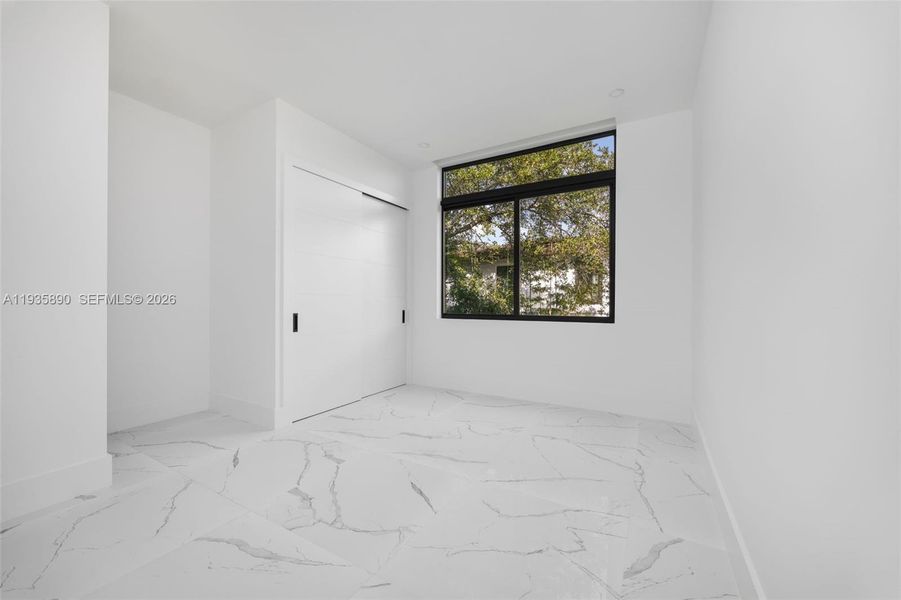 Spacious, unfurnished interior of a new home in , South Miami (Image 22).