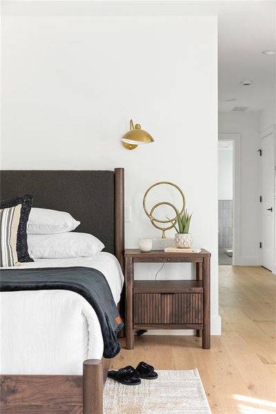 Furnished interior view inside a new home in , Atlanta (Image 29).