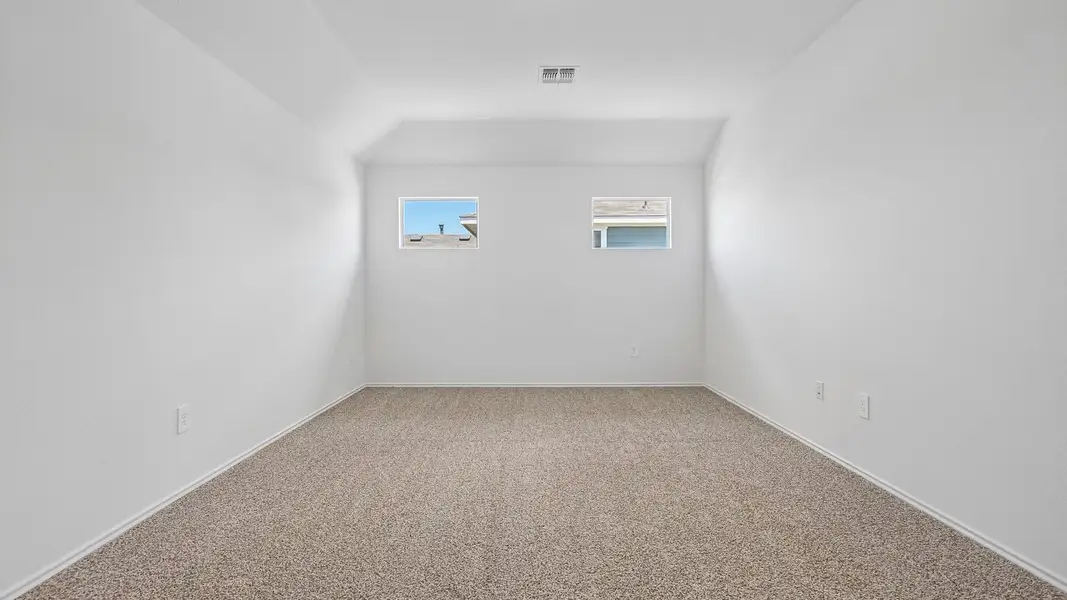 Spacious, unfurnished interior of a new home in Durango, Mustang Ridge (Image 28). Spacious, unfurnished interior of a new home in Durango, Mustang Ridge (Image 28).