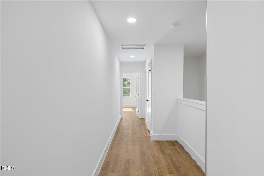 16-803 Dupree St B