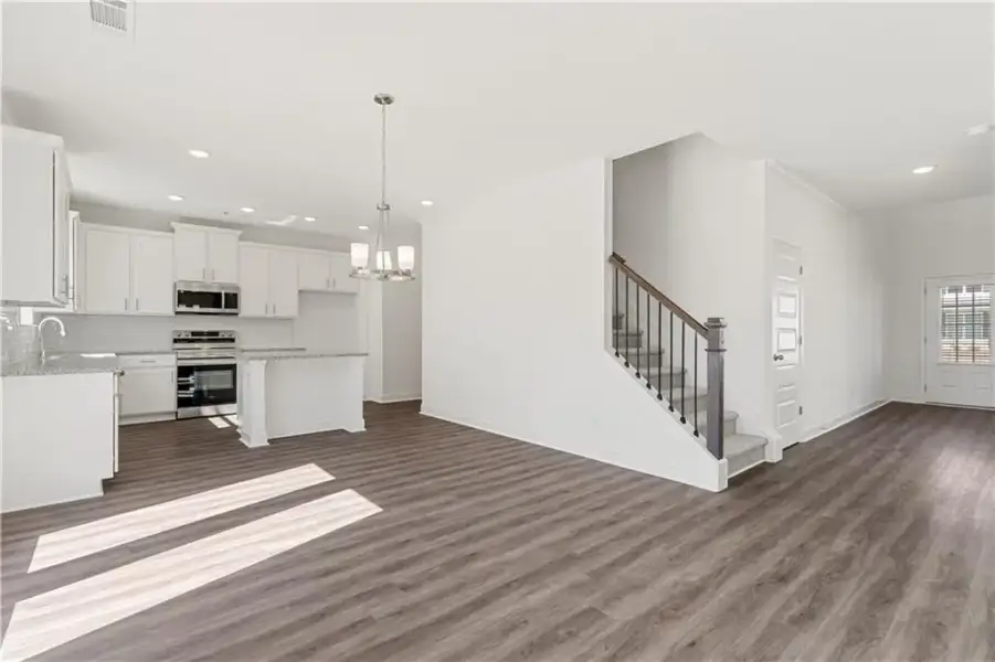 Spacious, unfurnished interior of a new home in Highland Park, Stonecrest (Image 18). Spacious, unfurnished interior of a new home in Highland Park, Stonecrest (Image 18).