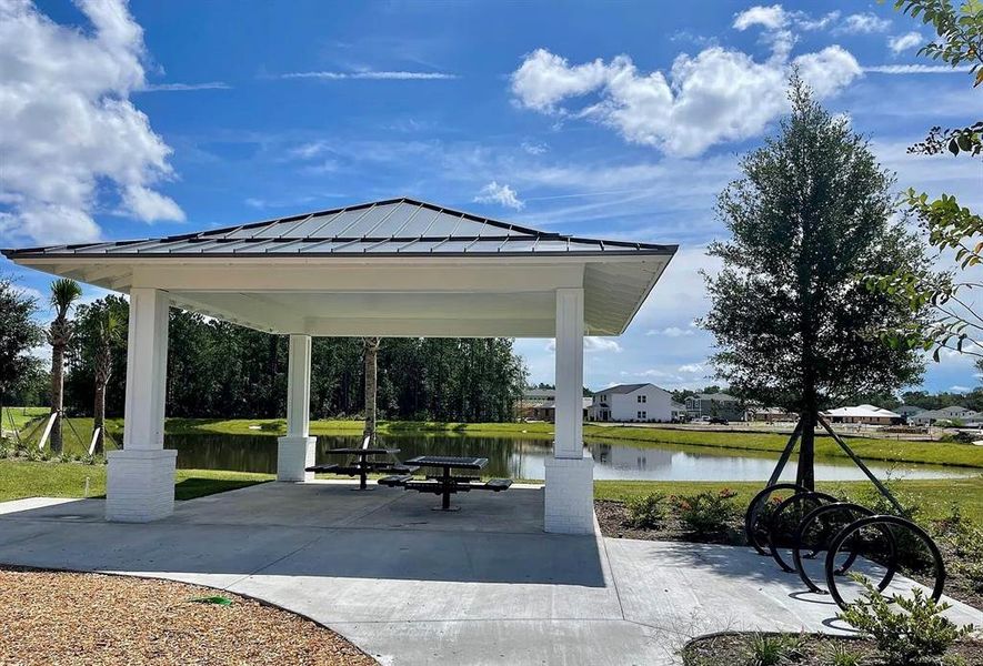 Community amenities in , St. Johns (Image 11).