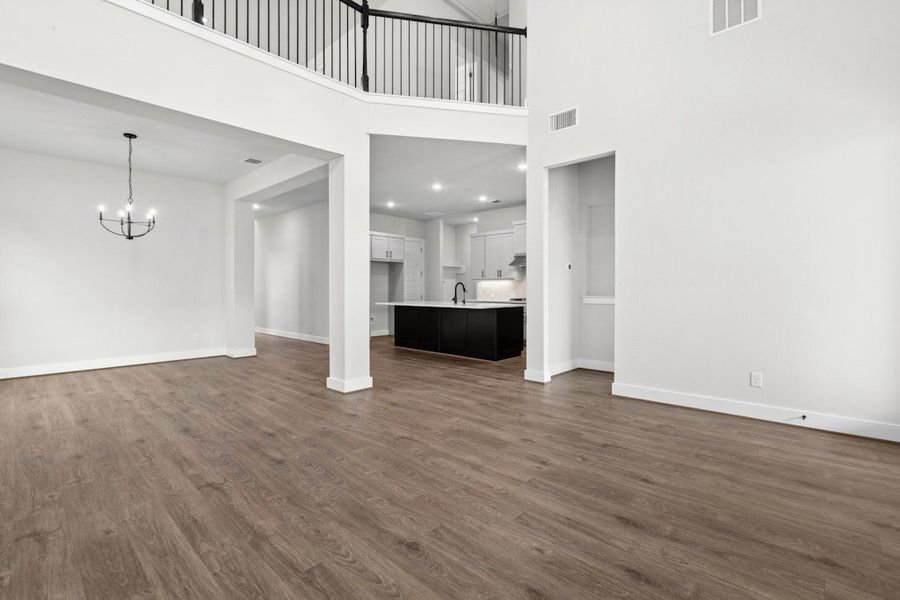 Spacious, unfurnished interior of a new home in Blackhawk, Pflugerville (Image 18).