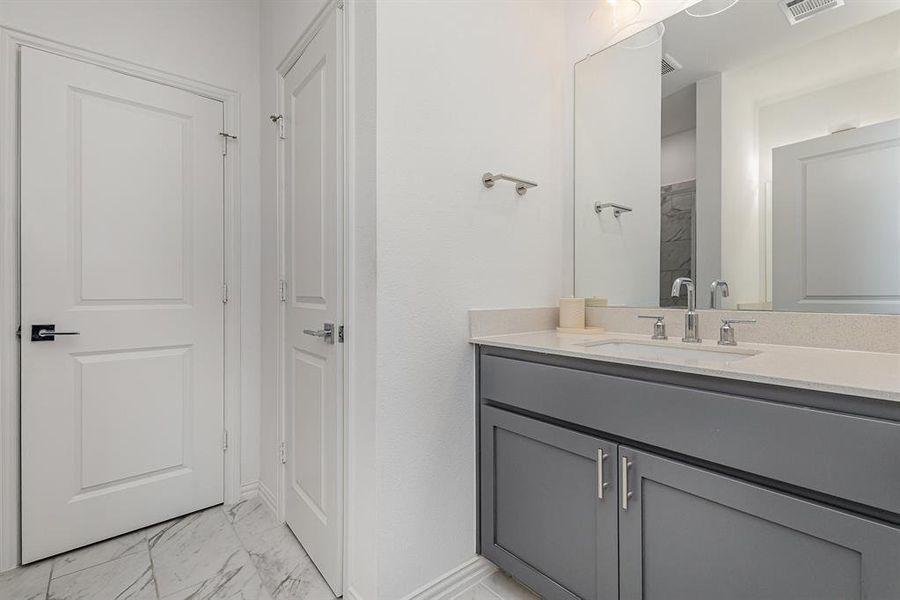 Furnished interior view inside a new home in , Dallas (Image 16). Furnished interior view inside a new home in , Dallas (Image 16).