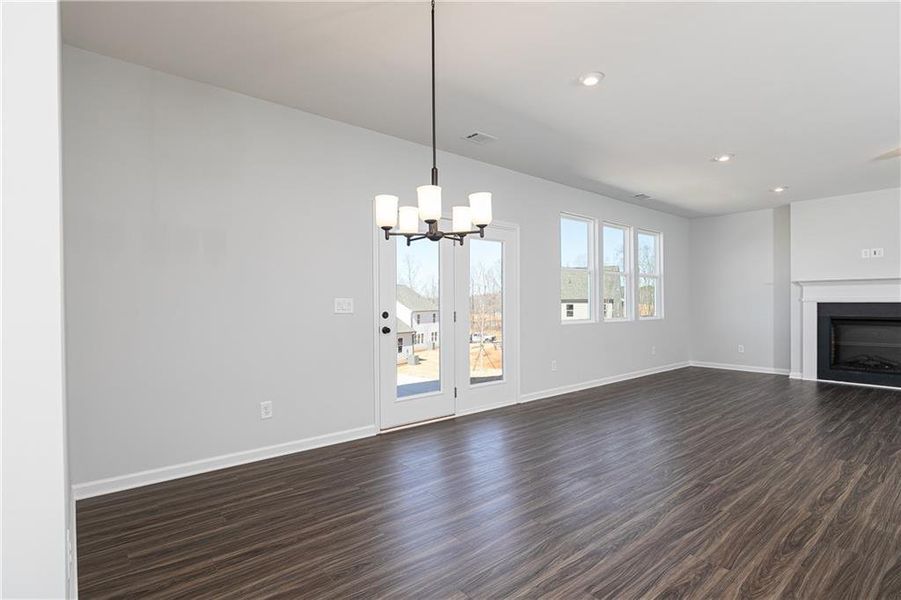 Spacious, unfurnished interior of a new home in Riverside Ridge, Lawrenceville (Image 31).