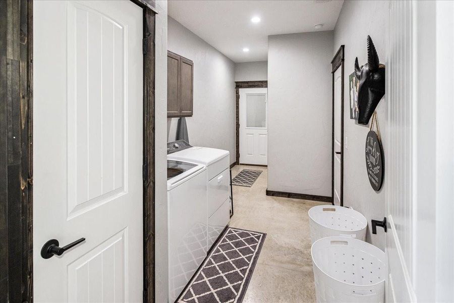 Furnished interior view inside a new home in , Huntington (Image 6).