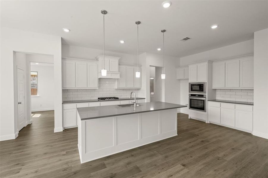 947 Richard Pittman- Kitchen (3) 947 Richard Pittman- Kitchen (3)