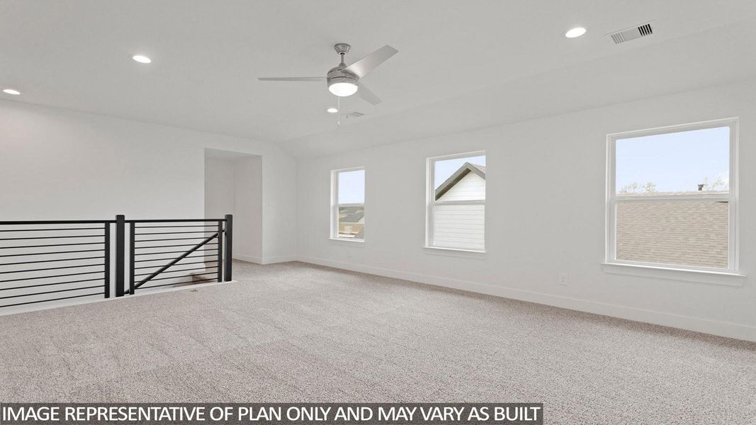 Spacious, unfurnished interior of a new home in Silverthorne, Conroe (Image 19). Spacious, unfurnished interior of a new home in Silverthorne, Conroe (Image 19).