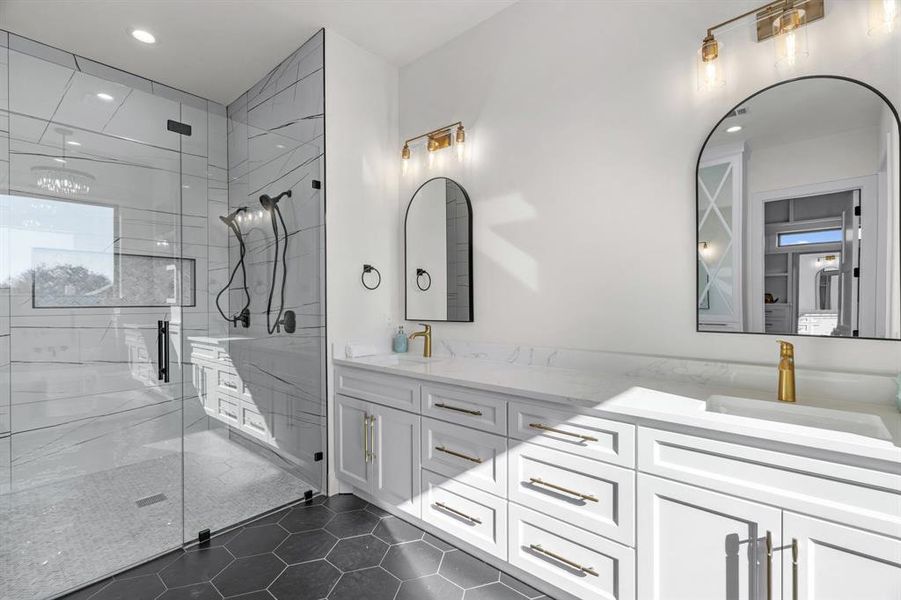 Furnished interior view inside a new home in , Weatherford (Image 19). Furnished interior view inside a new home in , Weatherford (Image 19).