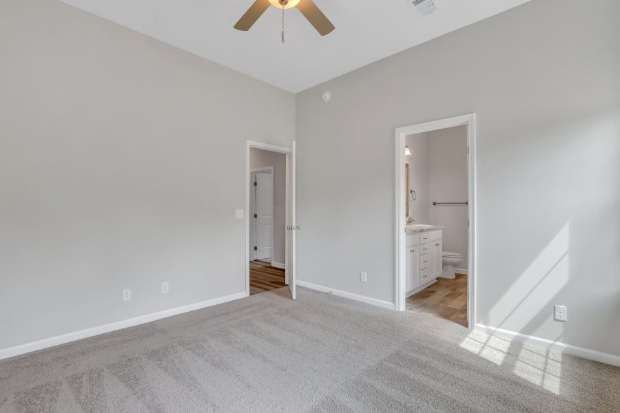 Representative unfurnished interior of a home built from the The Basswood by RTS Homes in Grand Reserve, Hinesville (Image 21). Representative unfurnished interior of a home built from the The Basswood by RTS Homes in Grand Reserve, Hinesville (Image 21).