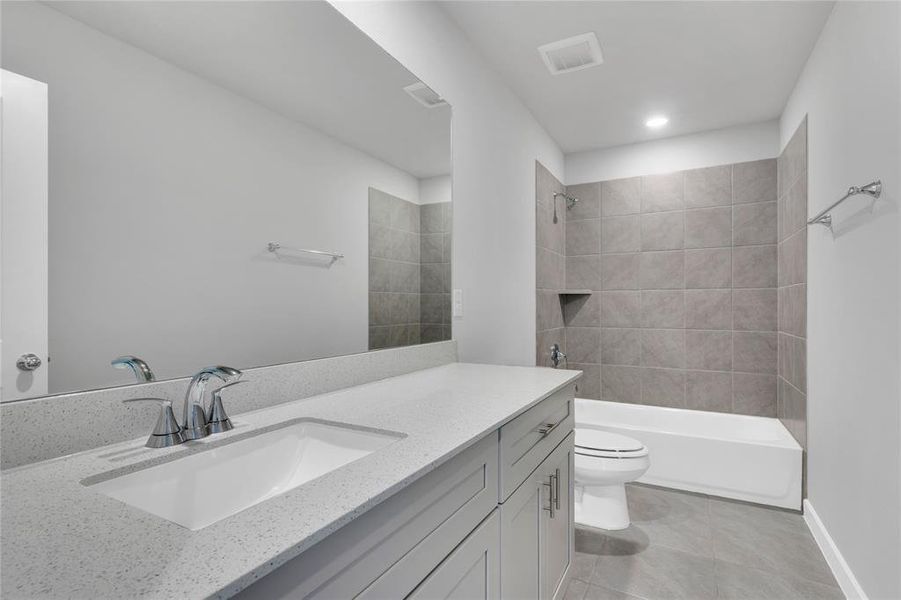 Furnished interior view inside a new home in Mercer Meadows, Royse City (Image 4). Furnished interior view inside a new home in Mercer Meadows, Royse City (Image 4).