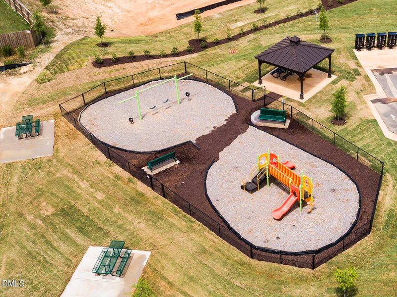 RDU_VNF_Aerial_Amenity _Playground RDU_VNF_Aerial_Amenity _Playground