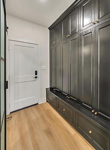 Furnished interior view inside a new home in , Waco (Image 59).