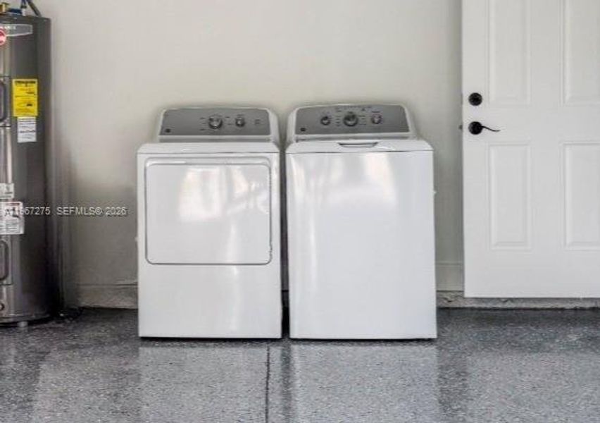 Close-up of interior finishes inside a home in , Lehigh Acres (Image 7).