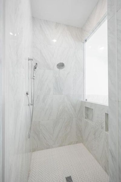 Image 24 of a home in Wolf Ranch West Bend - 60'.