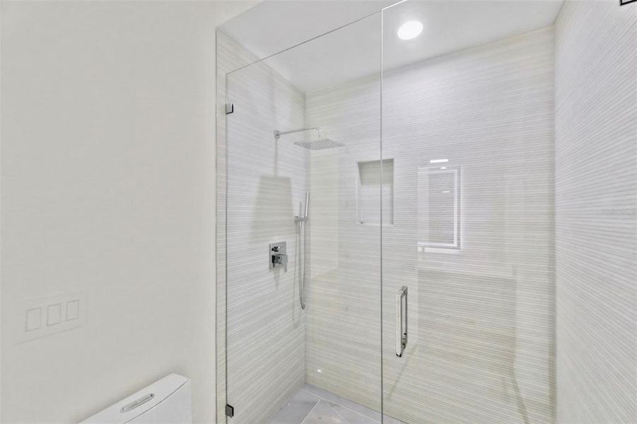 Image 55 of a home in .